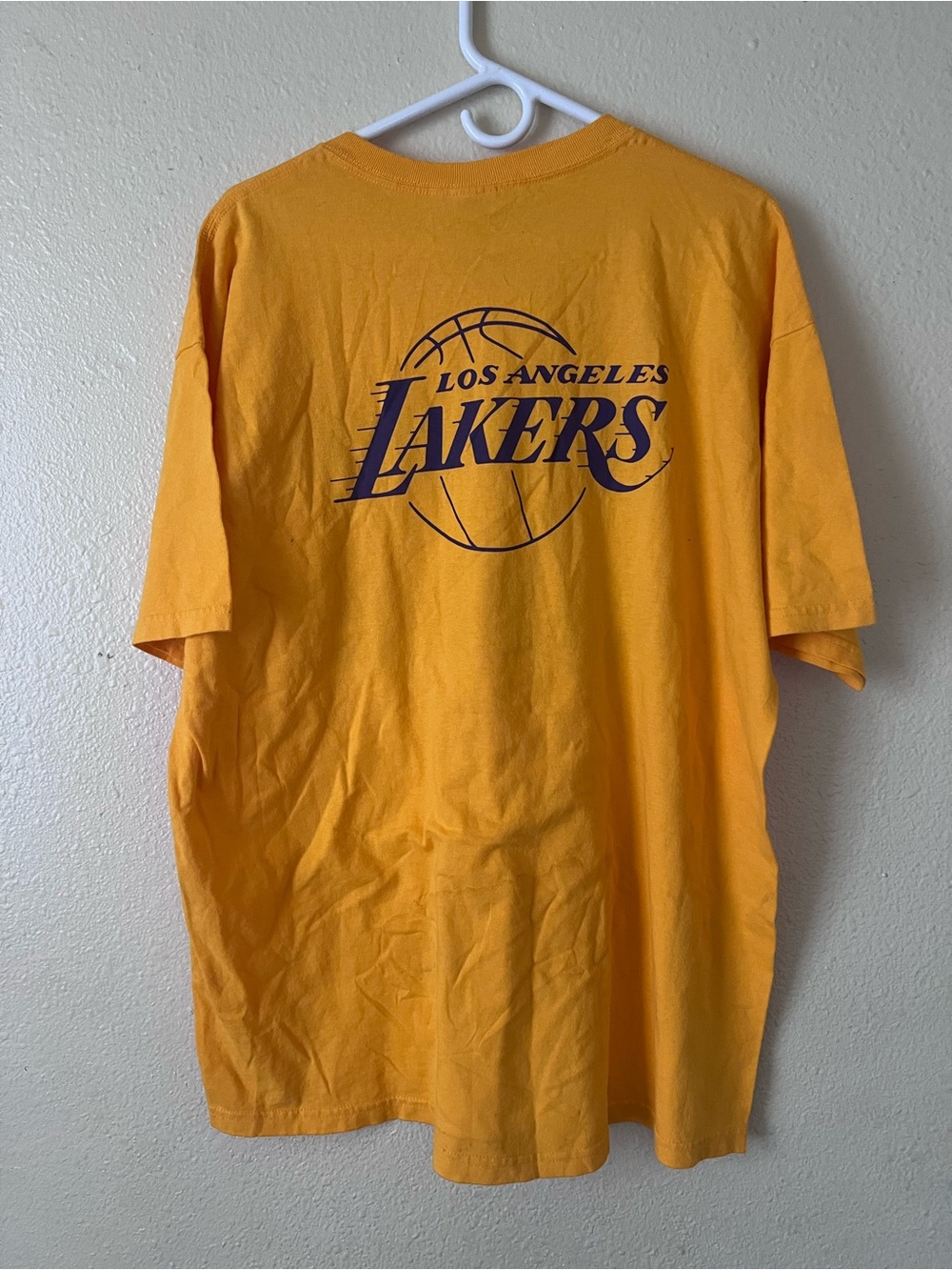 Los Angeles Lakers Gold Graphic Tee